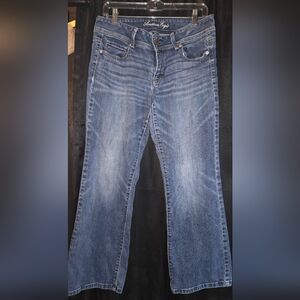 Womens Anerican Eagle Bootcut Jeans Medium Wash Size 10